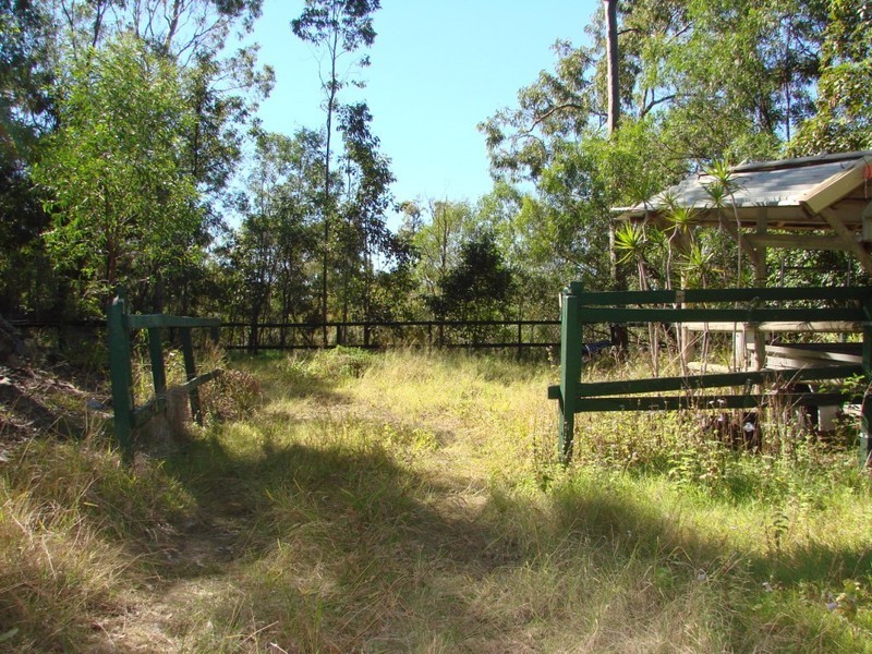 8 Stirling Court, Bonogin QLD 4213
