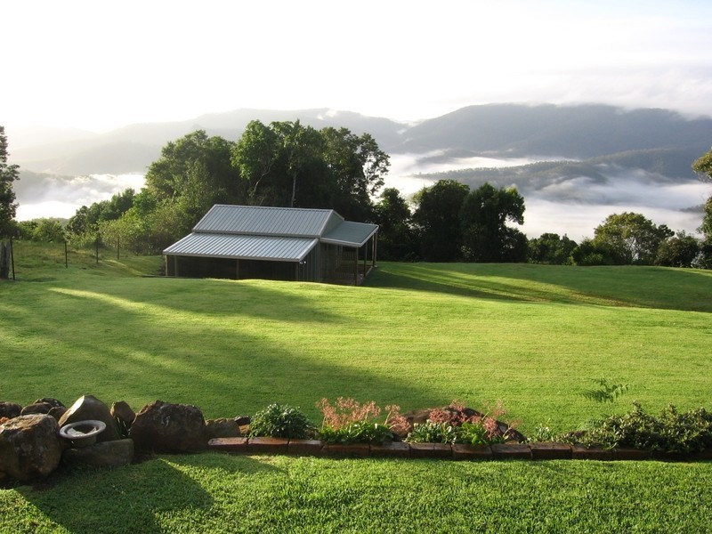 1469 Beechmont Road, Beechmont QLD 4211