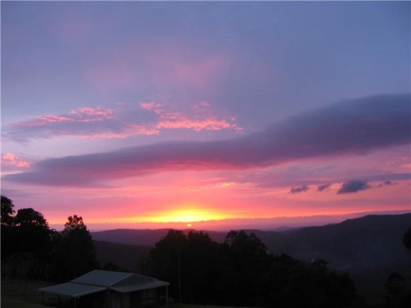 1469 Beechmont Road, Beechmont QLD 4211