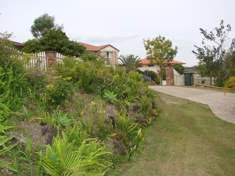 1 Strike Way, Mudgeeraba QLD 4213