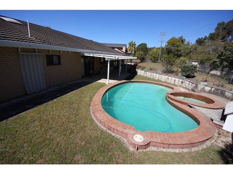 1 Warra Court, Mudgeeraba QLD 4213
