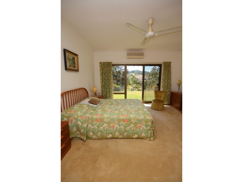 1 Warra Court, Mudgeeraba QLD 4213