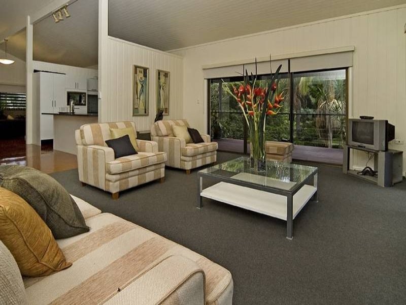 Wongawallan QLD 4210