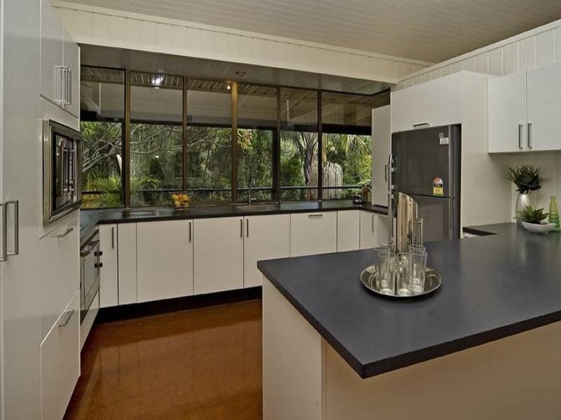 Wongawallan QLD 4210