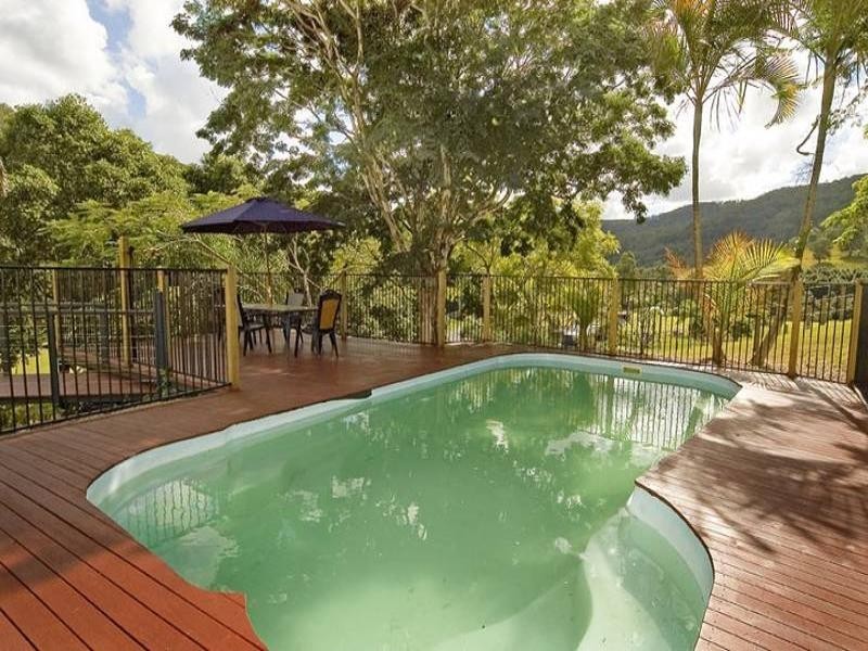 Wongawallan QLD 4210