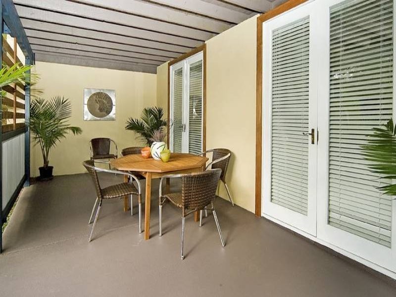 Wongawallan QLD 4210