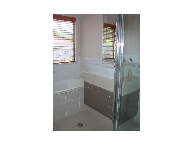 7  Kerala Court, Mudgeeraba QLD 4213