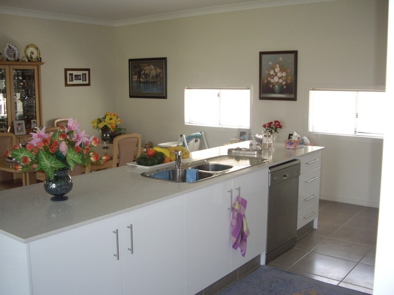 9   Emerson Drive, Bonogin QLD 4213