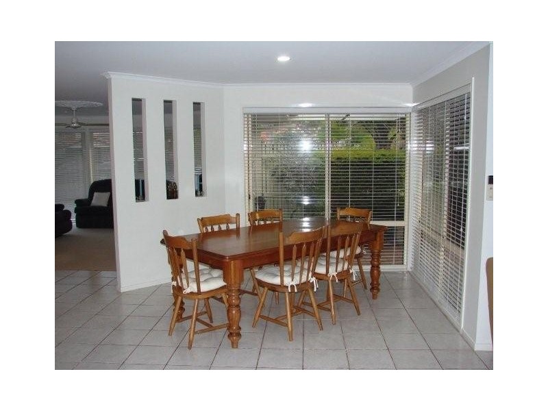 42 Tuena Street, Mudgeeraba QLD 4213