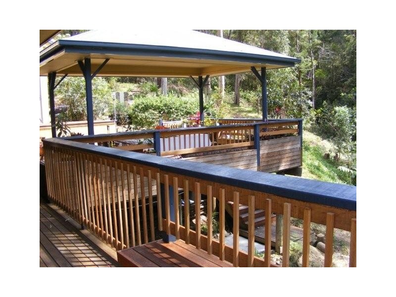 25 Bromfield Drive, Bonogin QLD 4213