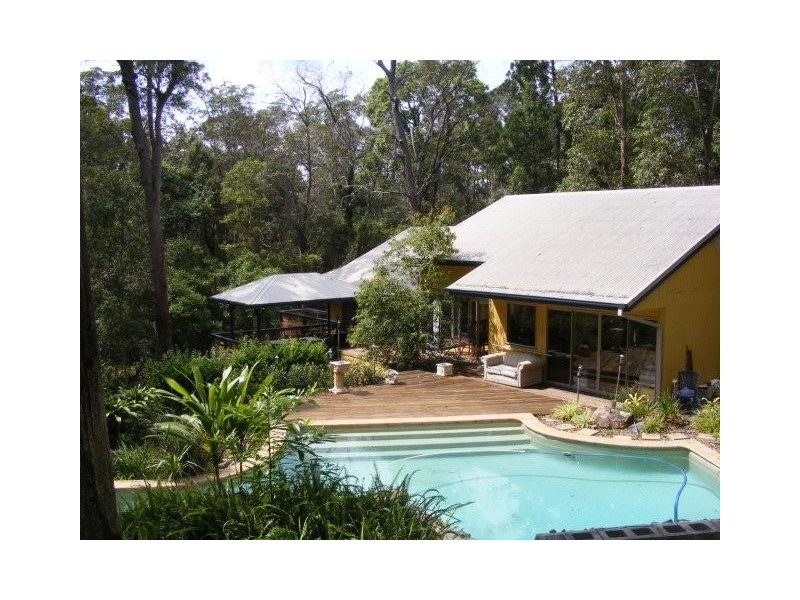 25 Bromfield Drive, Bonogin QLD 4213