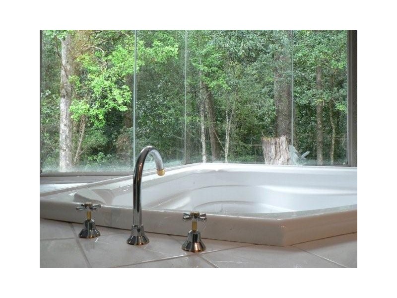 25 Bromfield Drive, Bonogin QLD 4213