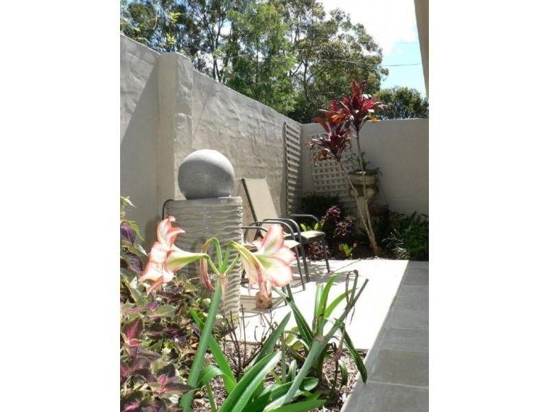 5 Vince Hinde Drive, Worongary QLD 4213