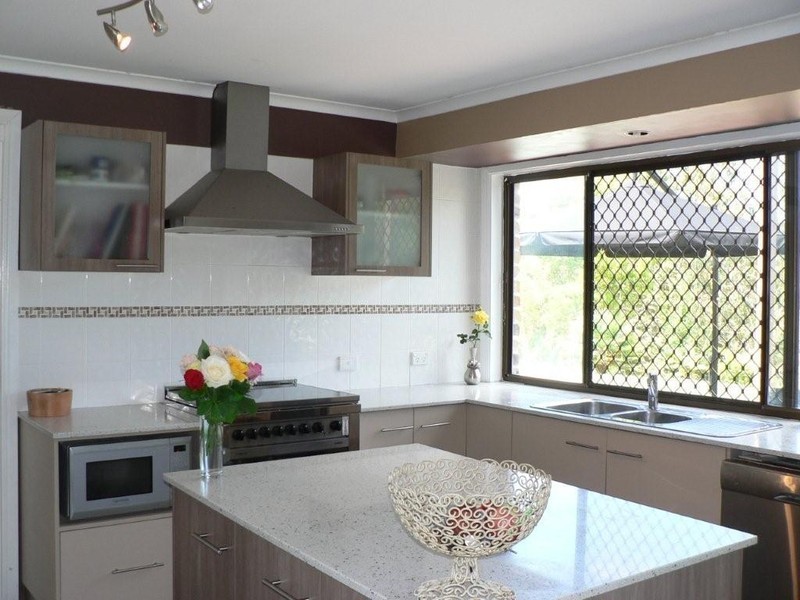 5 Vince Hinde Drive, Worongary QLD 4213