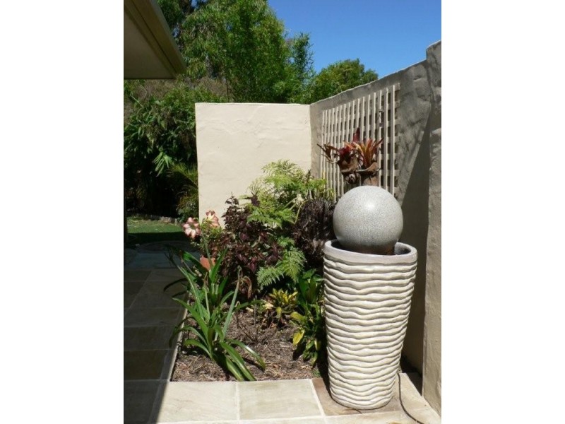 5 Vince Hinde Drive, Worongary QLD 4213