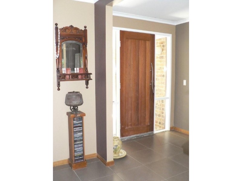 5 Vince Hinde Drive, Worongary QLD 4213