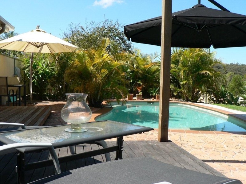 5 Vince Hinde Drive, Worongary QLD 4213