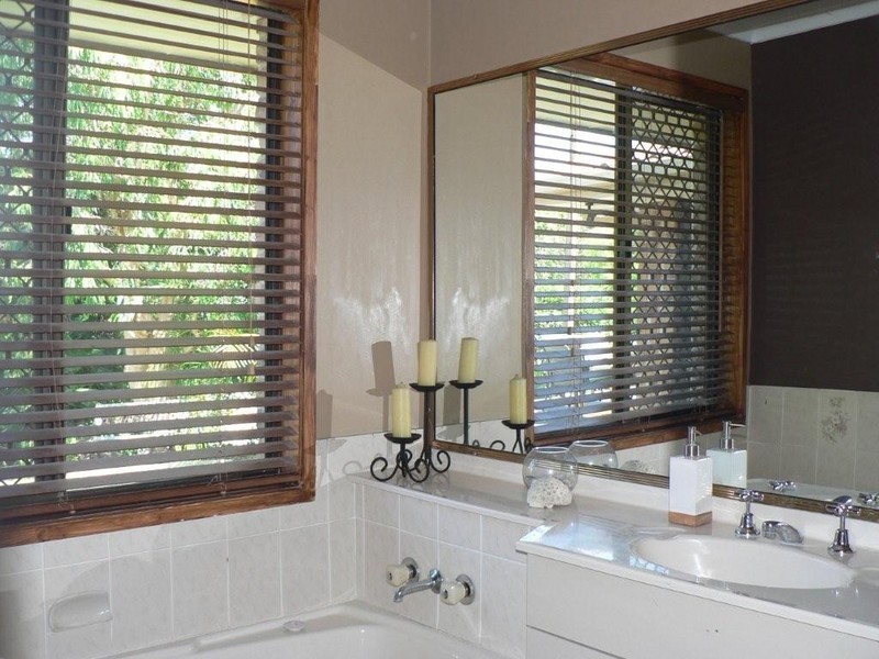 5 Vince Hinde Drive, Worongary QLD 4213