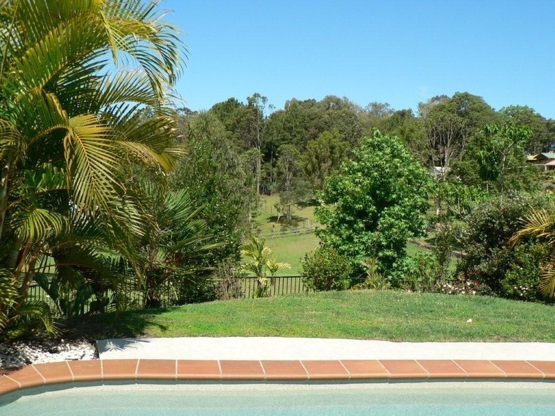 5 Vince Hinde Drive, Worongary QLD 4213