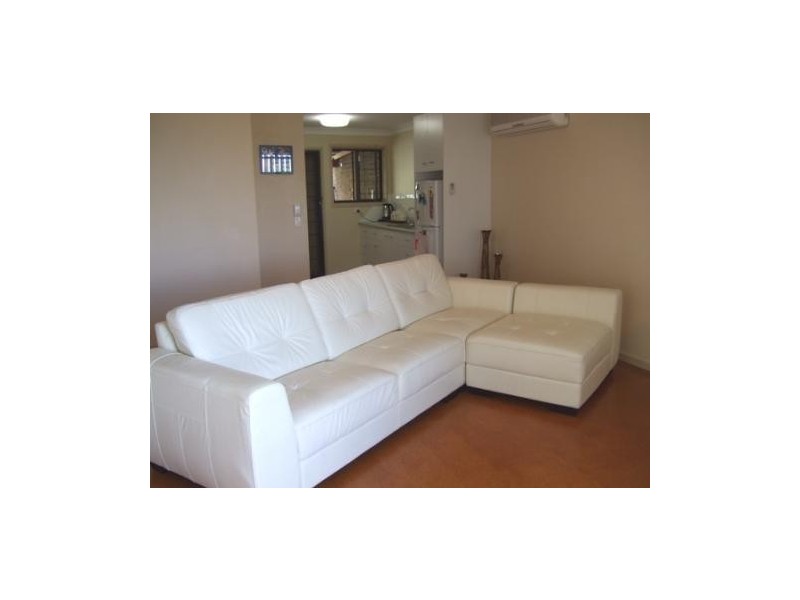 2/77 Railway Street, Mudgeeraba QLD 4213