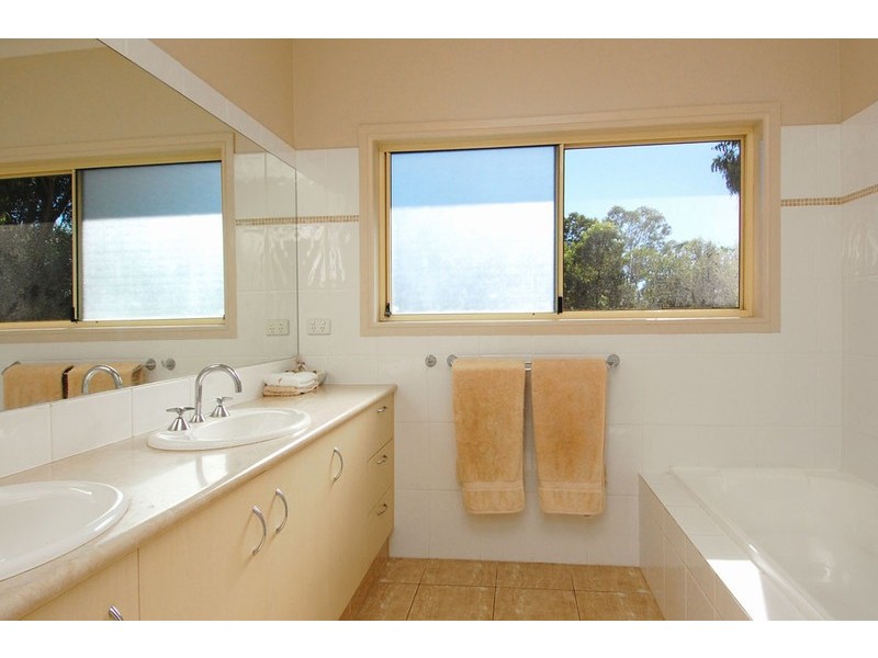 4 Bibba Court, Mudgeeraba QLD 4213