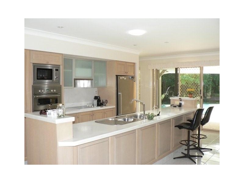 15 Valhalla Court, Tallai QLD 4213