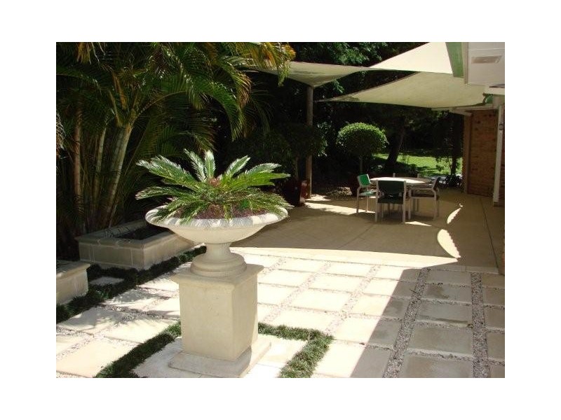 15 Valhalla Court, Tallai QLD 4213