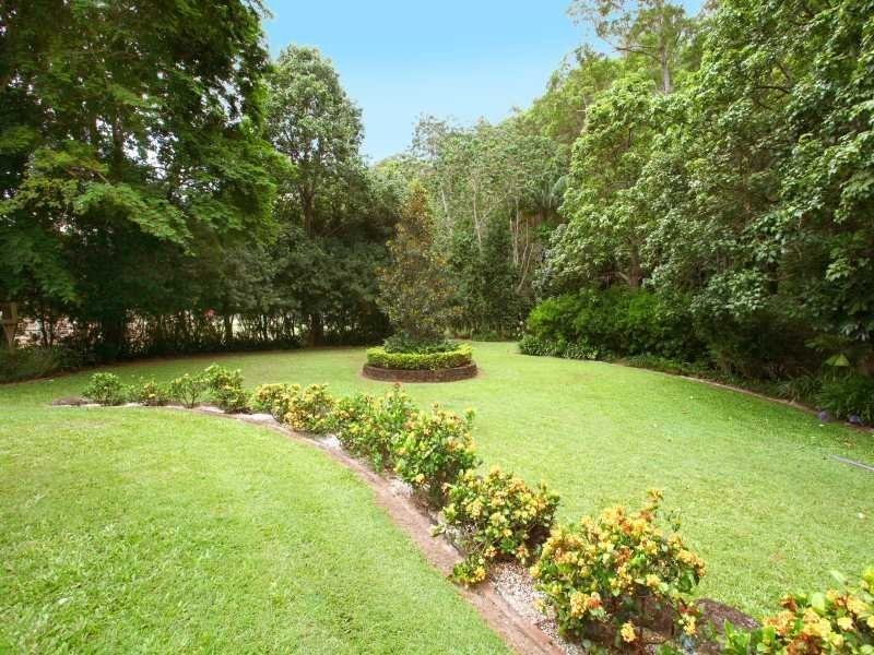 15 Valhalla Court, Tallai QLD 4213