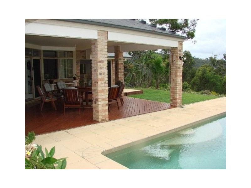 10 Roxby Court, Bonogin QLD 4213