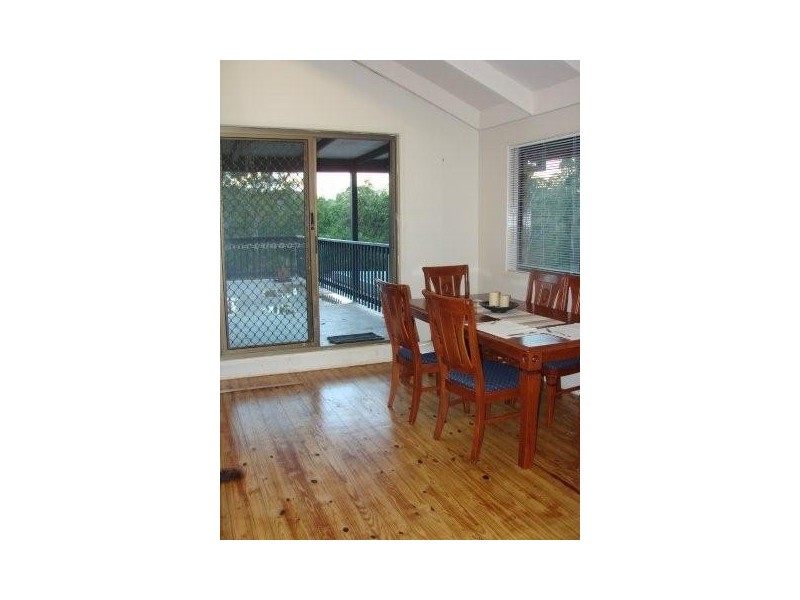 3 Random Way, Worongary QLD 4213