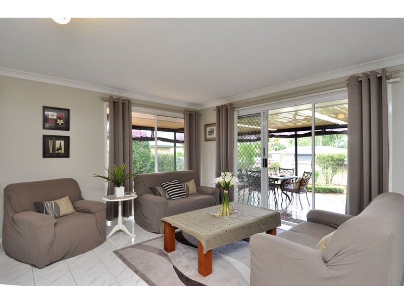 16 Bendigo Crescent, Tallai QLD 4213