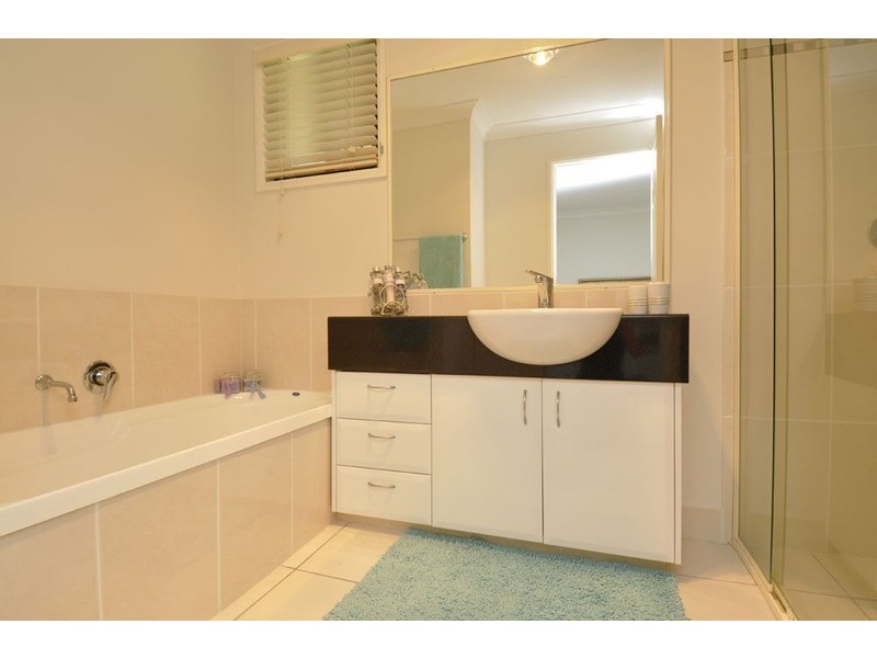 9/145 Gemvale Road, Mudgeeraba QLD 4213