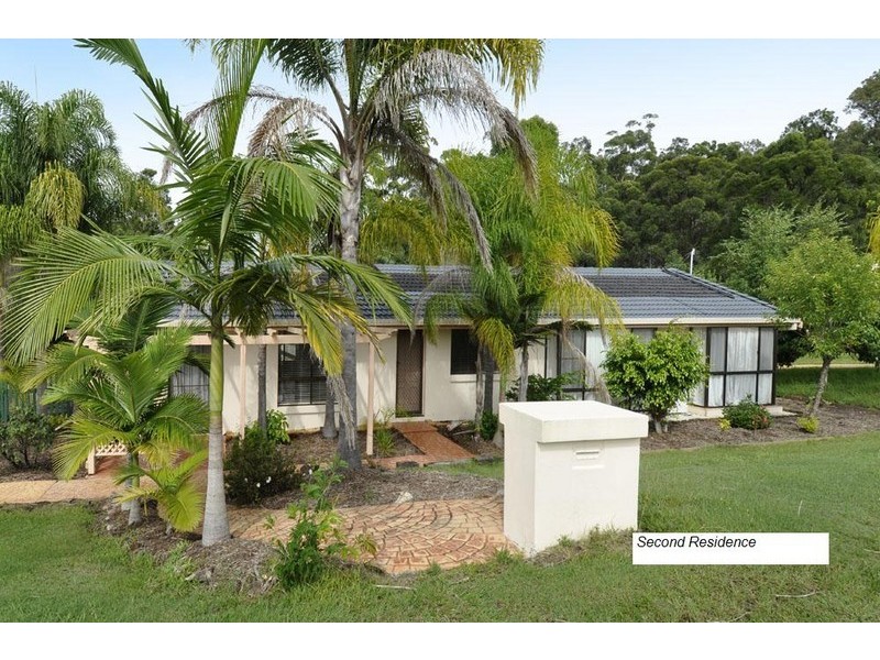 8 Branch Crescent, Reedy Creek QLD 4227