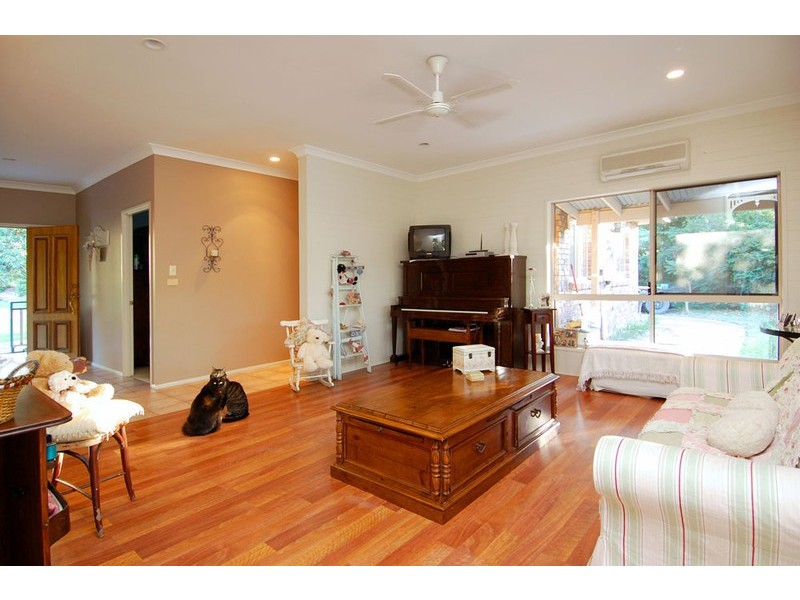 71 Aylesham Drive, Bonogin QLD 4213