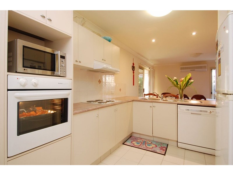99 Swanton Drive, Mudgeeraba QLD 4213