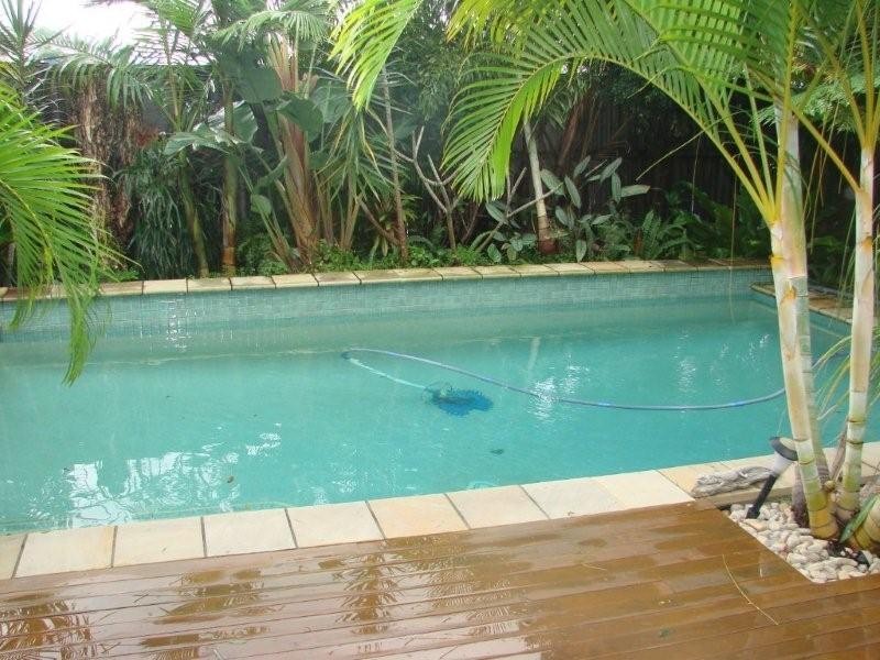 4 Crelga Court, Merrimac QLD 4226