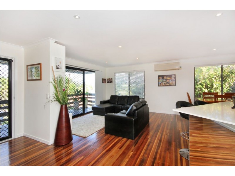 8 Satellite Court, Mudgeeraba QLD 4213