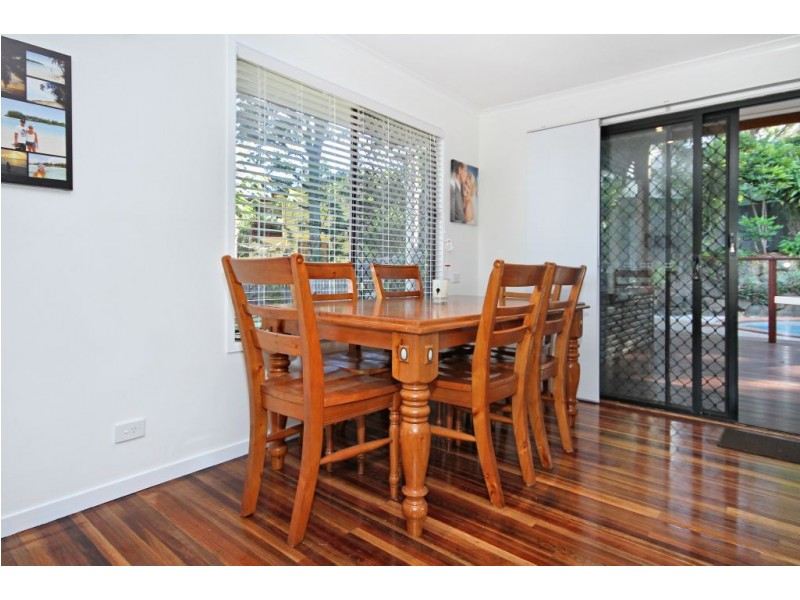8 Satellite Court, Mudgeeraba QLD 4213