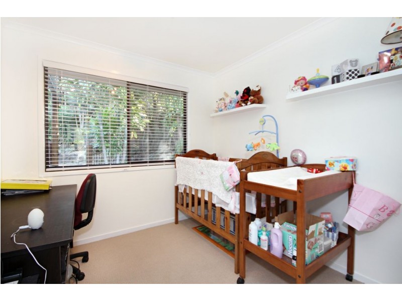 8 Satellite Court, Mudgeeraba QLD 4213