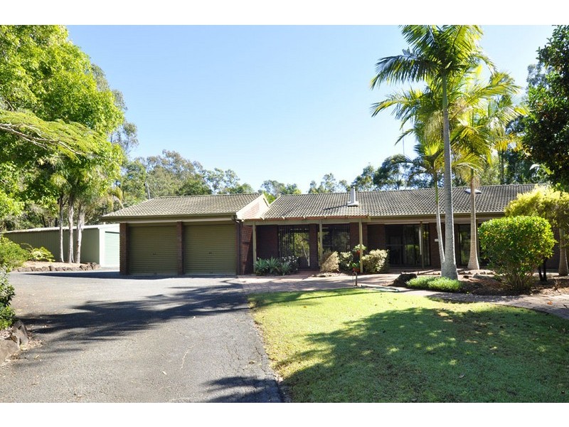 1 Rising Fast Road, Mudgeeraba QLD 4213