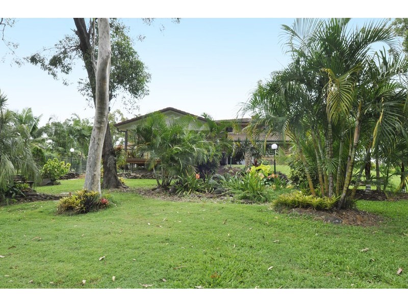 34 Walker Drive, Worongary QLD 4213