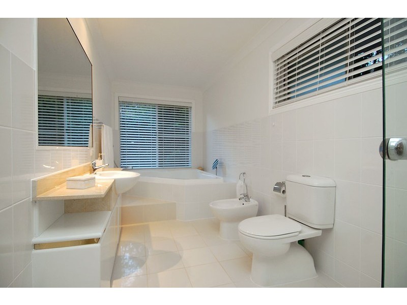 5 Baraka Court, Mudgeeraba QLD 4213