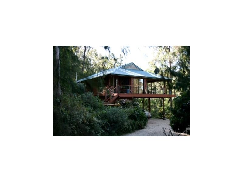 98 Bromfield Drive, Bonogin QLD 4213