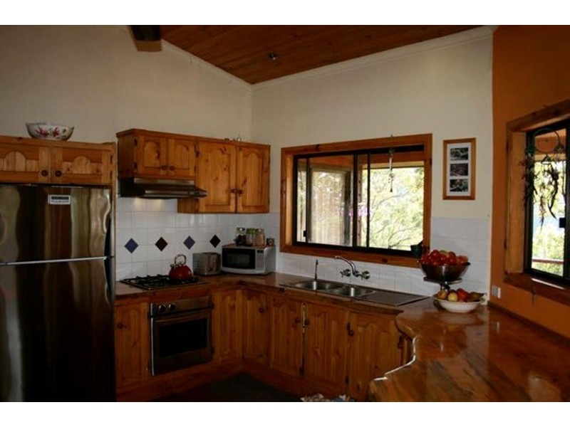 98 Bromfield Drive, Bonogin QLD 4213