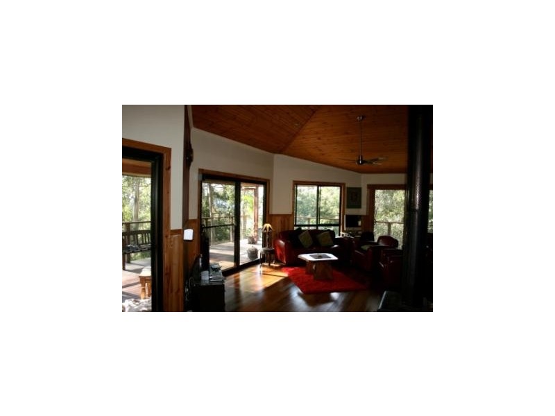 98 Bromfield Drive, Bonogin QLD 4213