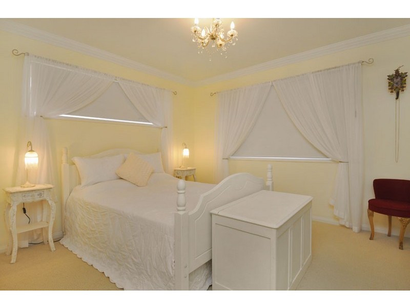 6 Strike Way, Mudgeeraba QLD 4213