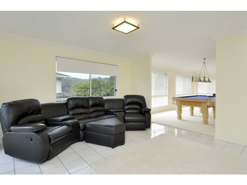 6 Strike Way, Mudgeeraba QLD 4213