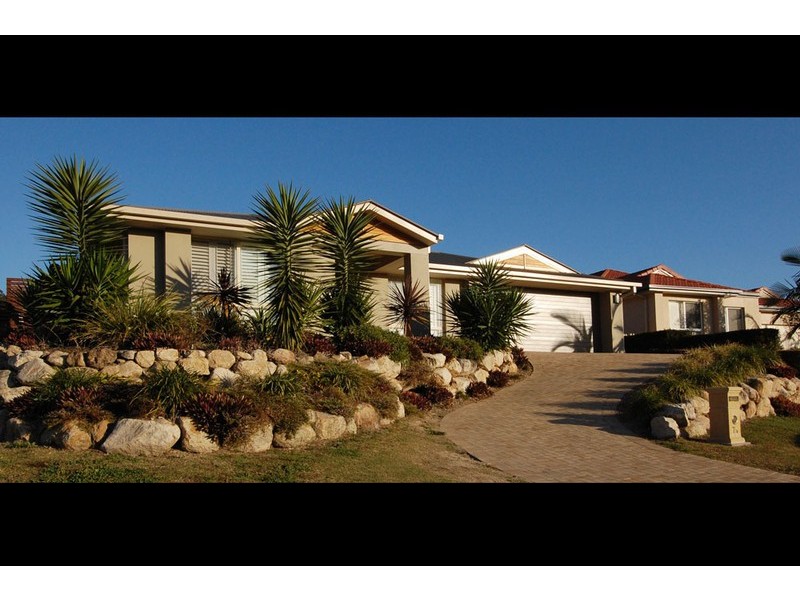 74 Clover Hill Drive, Mudgeeraba QLD 4213