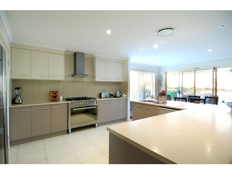 74 Clover Hill Drive, Mudgeeraba QLD 4213
