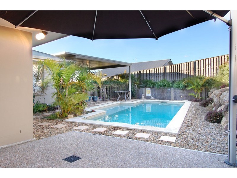 74 Clover Hill Drive, Mudgeeraba QLD 4213